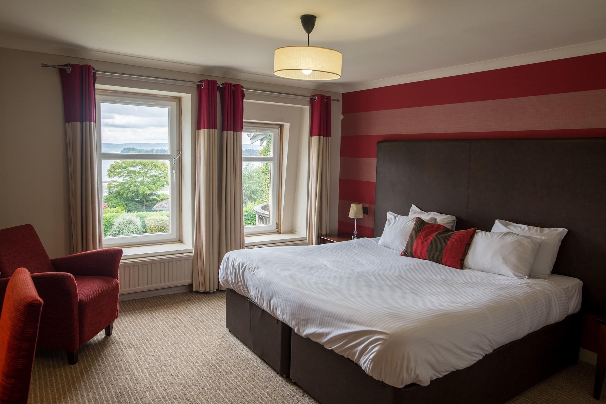 Rosslea Hall Hotel Rhu Екстер'єр фото