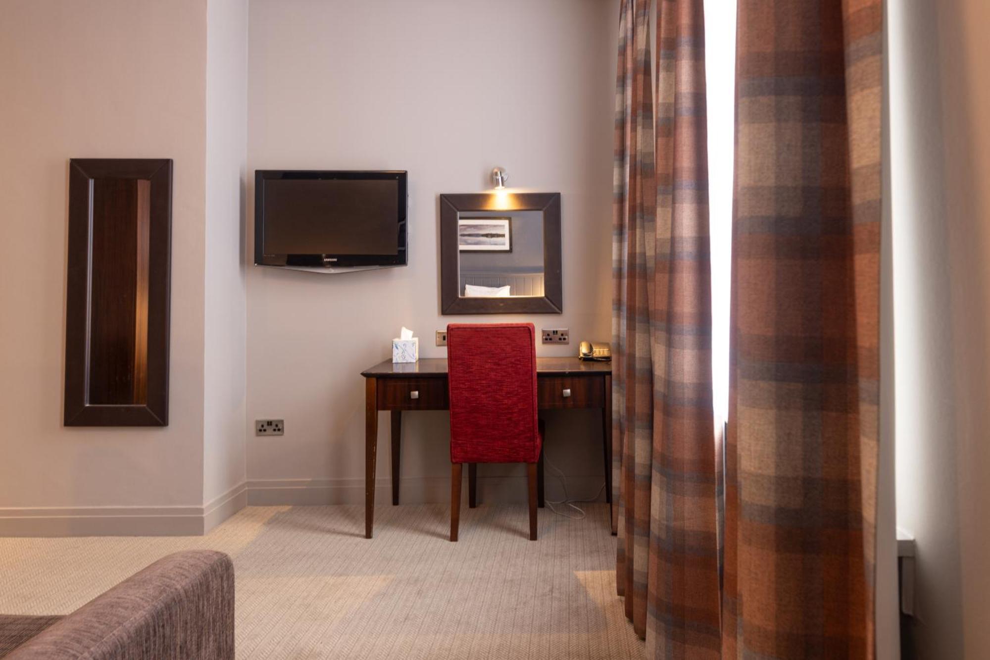 Rosslea Hall Hotel Rhu Номер фото
