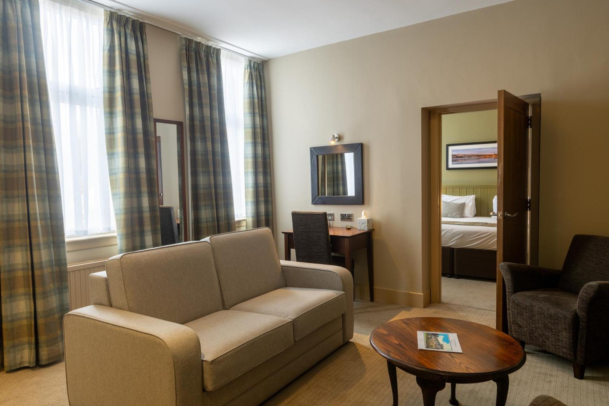 Rosslea Hall Hotel Rhu Номер фото
